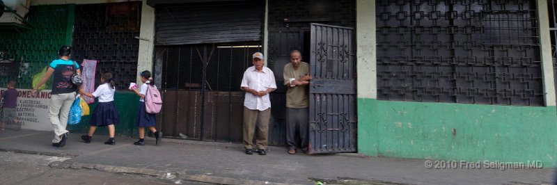 20101202_130014 D3S.jpg - Casco Viejo, Panama